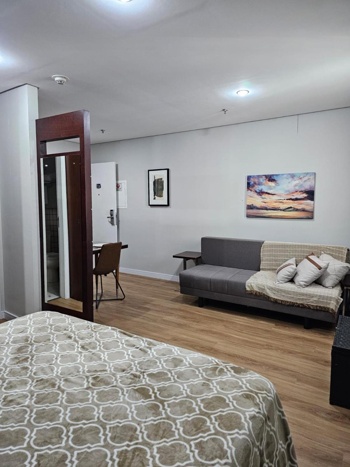 Flat -15 Min Consulado Apartment